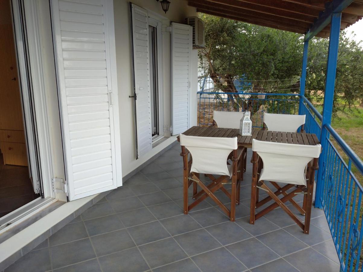 فيلا Aggeliki House 3 Kómboi المظهر الخارجي الصورة